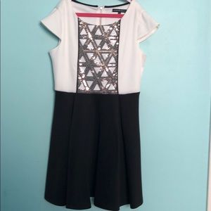 Party dress with sequin detail